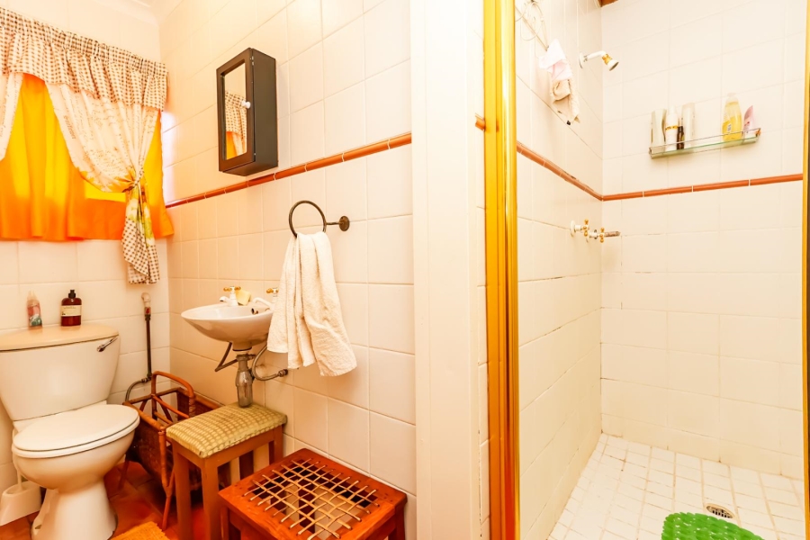 4 Bedroom Property for Sale in Ifafi North West